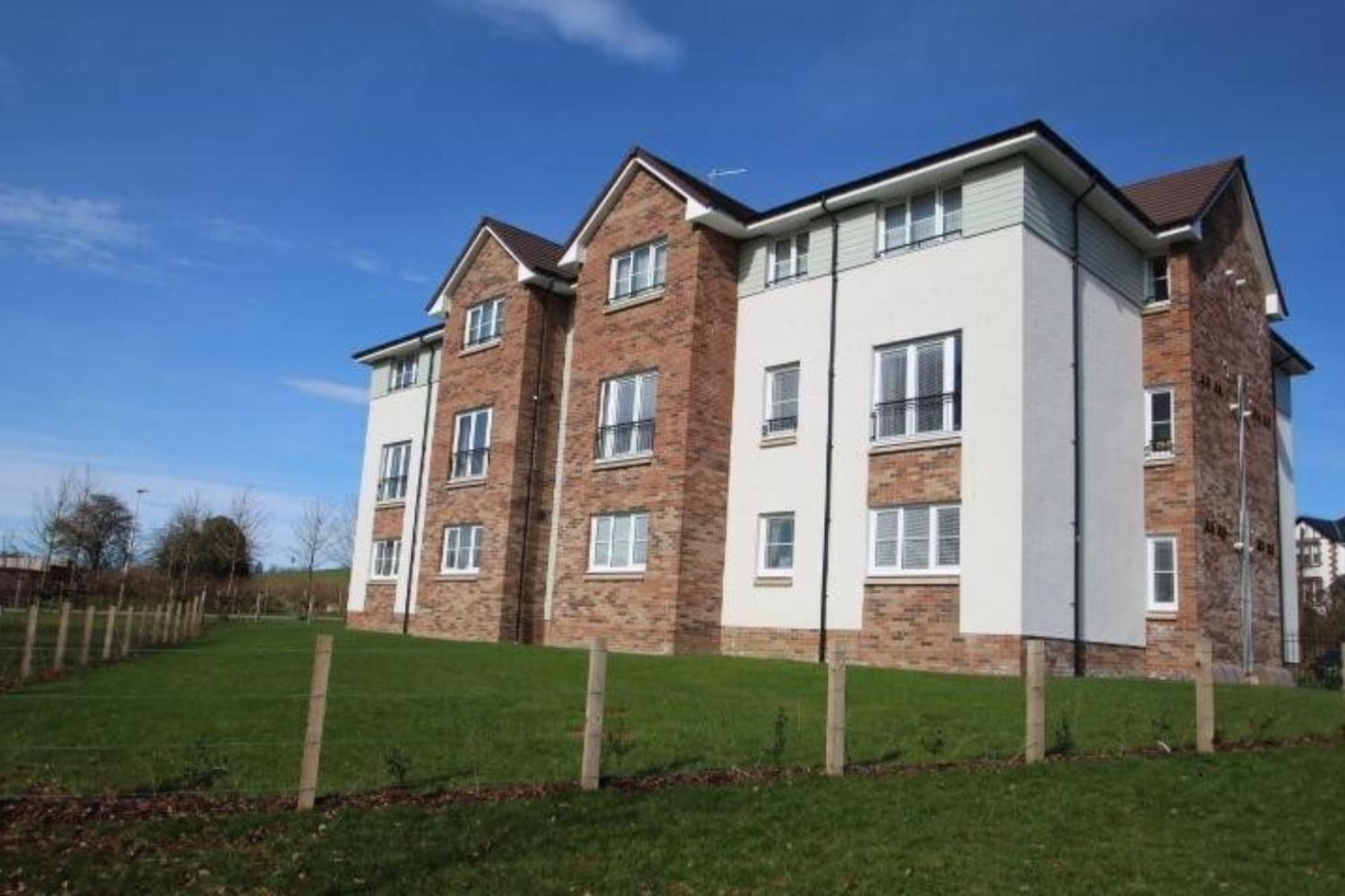 2 Bedroom Luxury Flat In Quiet Village Of Bishopton Bishopton  Exterior photo